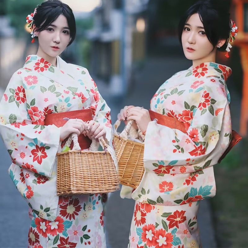 Kimono girl yukata