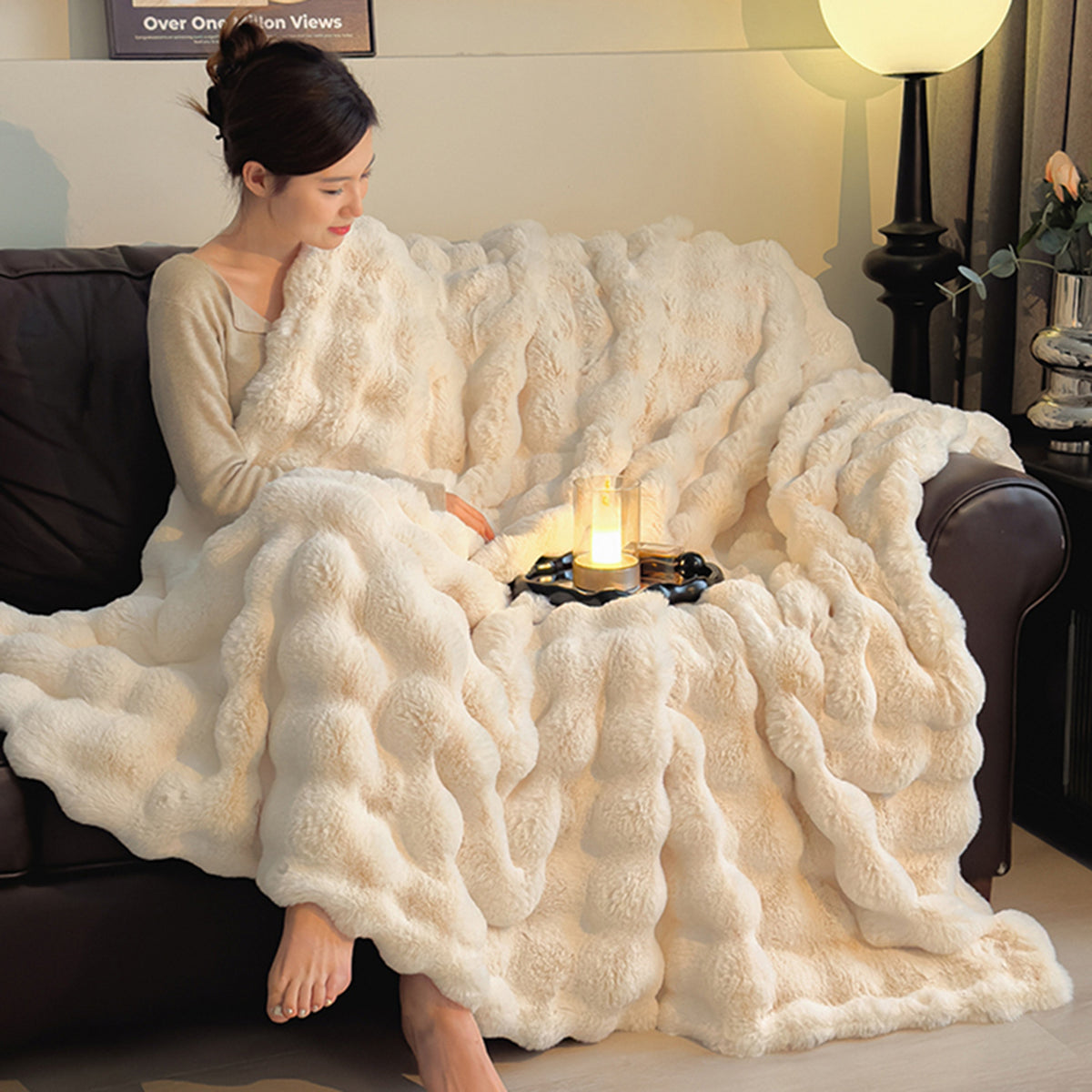 Plush milk velvet blanket teemdrop