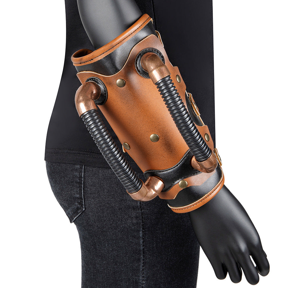 Retro-style arm cuff teemdrop