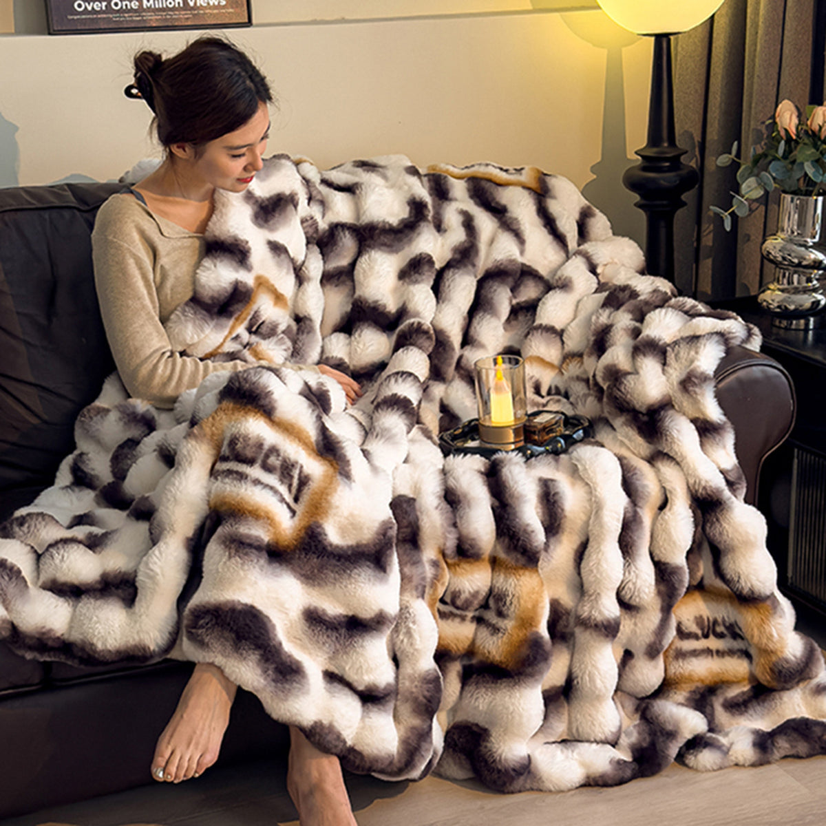 Plush milk velvet blanket teemdrop
