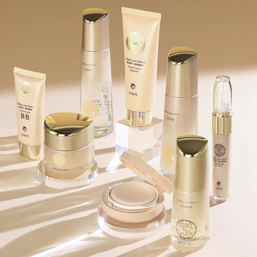 Gold Snail Moisturizing and Hydrating Skin Care