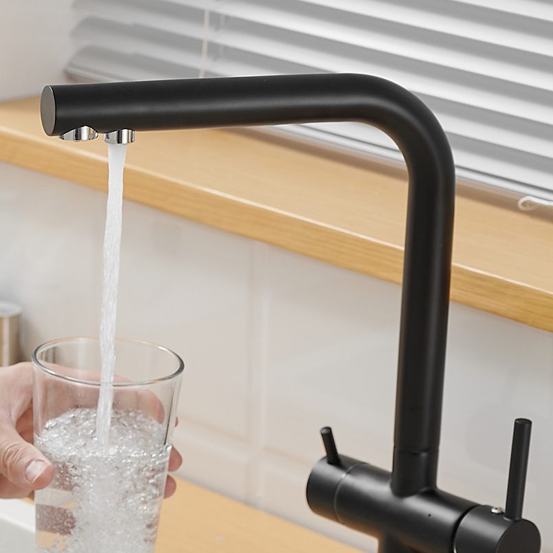 Kitchen three-in-one faucet teemdrop