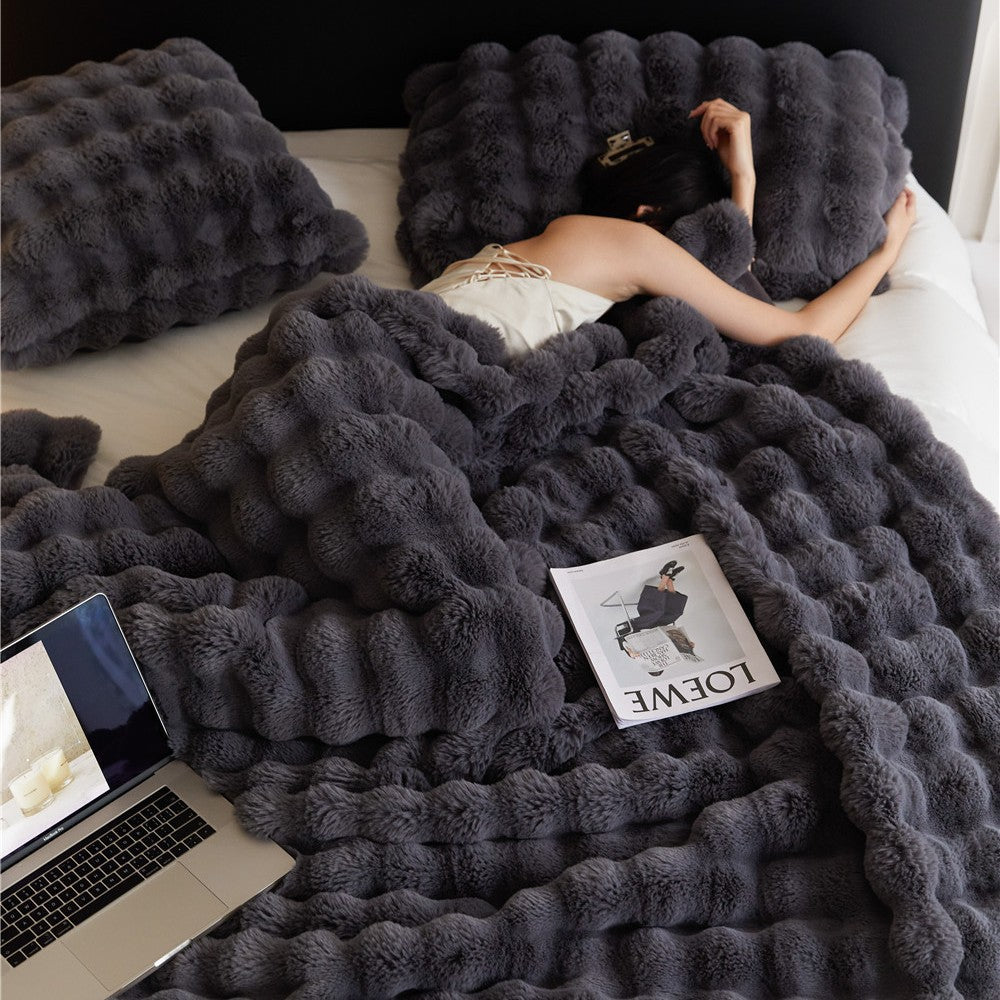 Rabbit blanket thick autumn and winter teemdrop