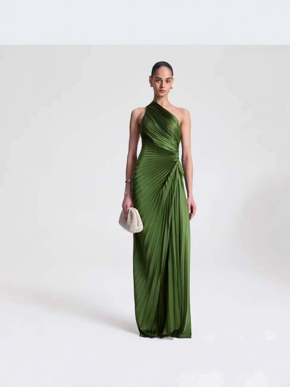 Women's Satin Halter Neck High-Waisted Pleated Long Dress teemdrop