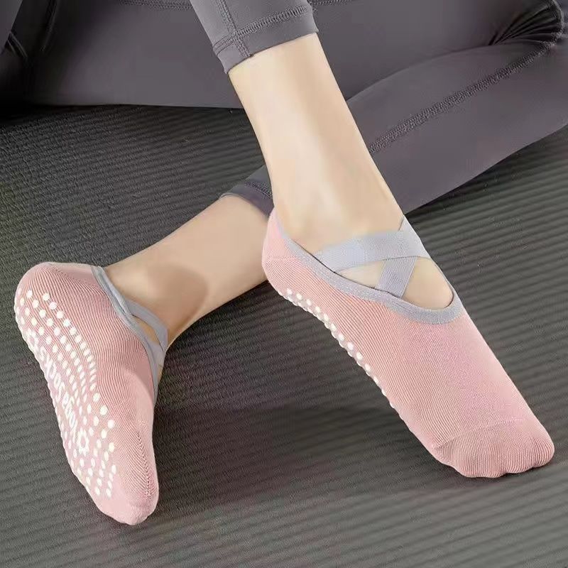 Women's Seamless Silicone Grip Yoga Pilates Socks