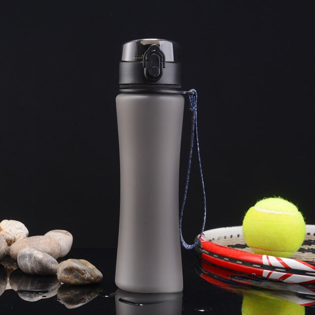 Portable Plastic Bounce Cover Water Cup