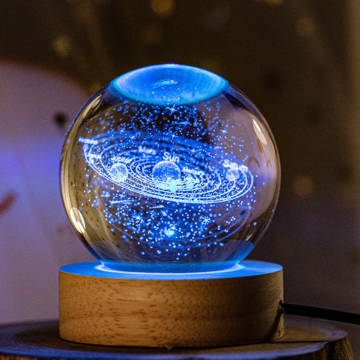 3D Engraved Crystal Ball teemdrop