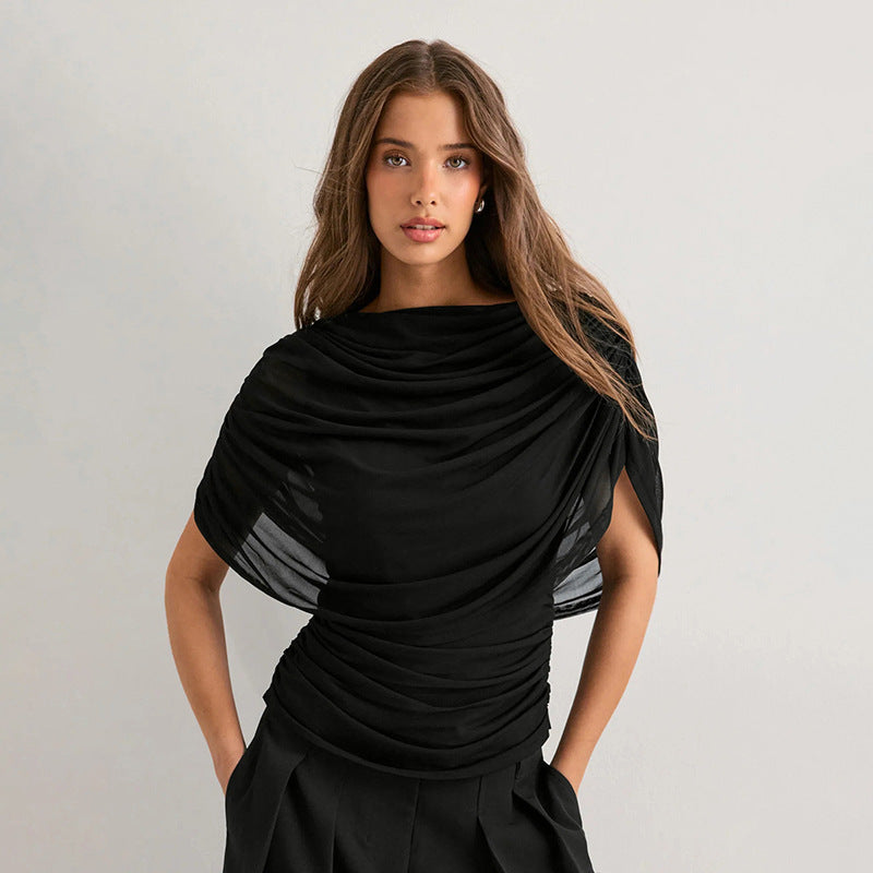Lady's sleeveless scarf-necked pleated blouse