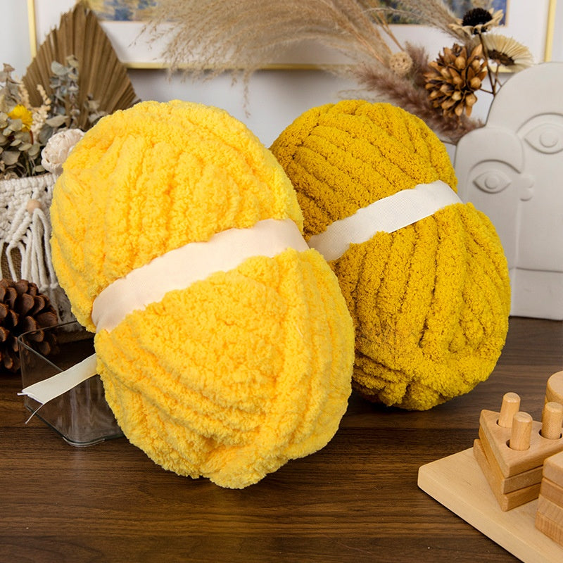 Thick Woolen Ribbon Yarn for Hand Knitting