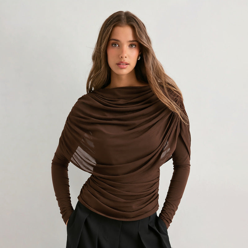 Lady's sleeveless scarf-necked pleated blouse