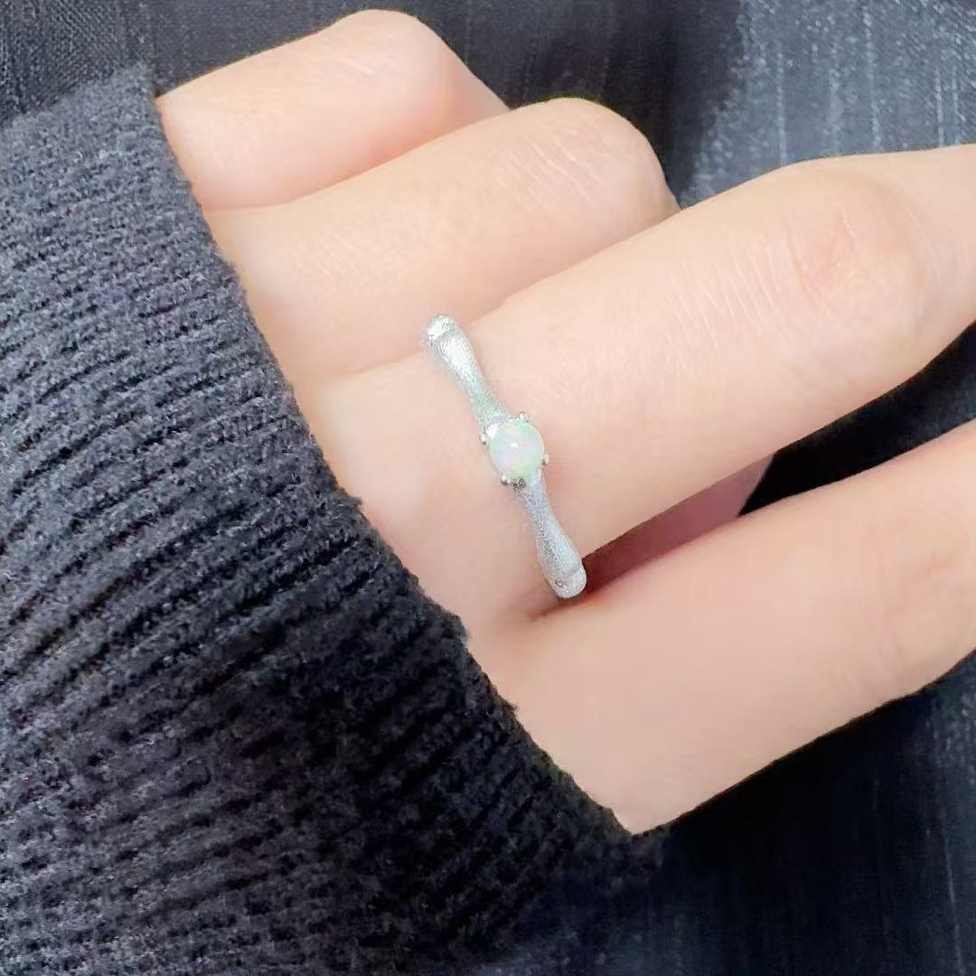 Garnet gemstone ring