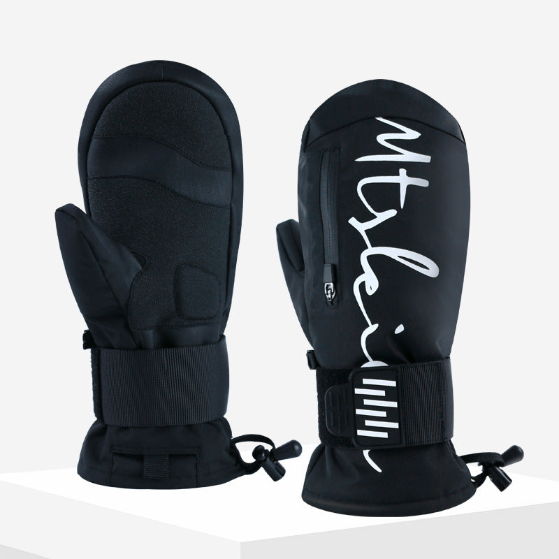 Built-in wrist guard snowboard gloves