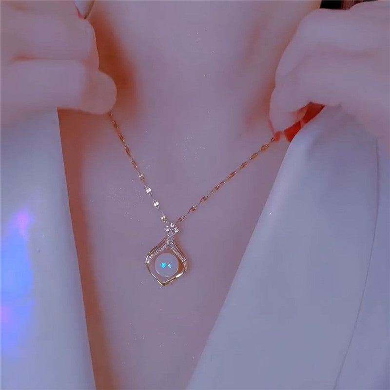 Small pouch pearl necklace teemdrop
