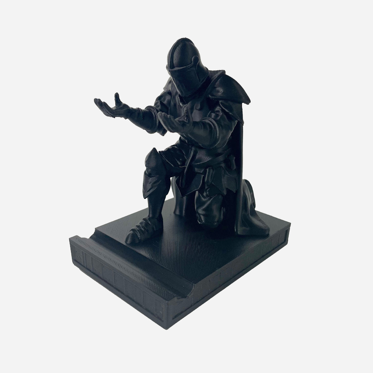 3D Printed Knight Armor Pen Holder