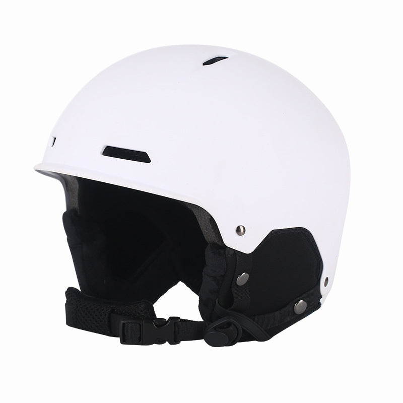 Outdoor men's and women's winter helmets for warmth