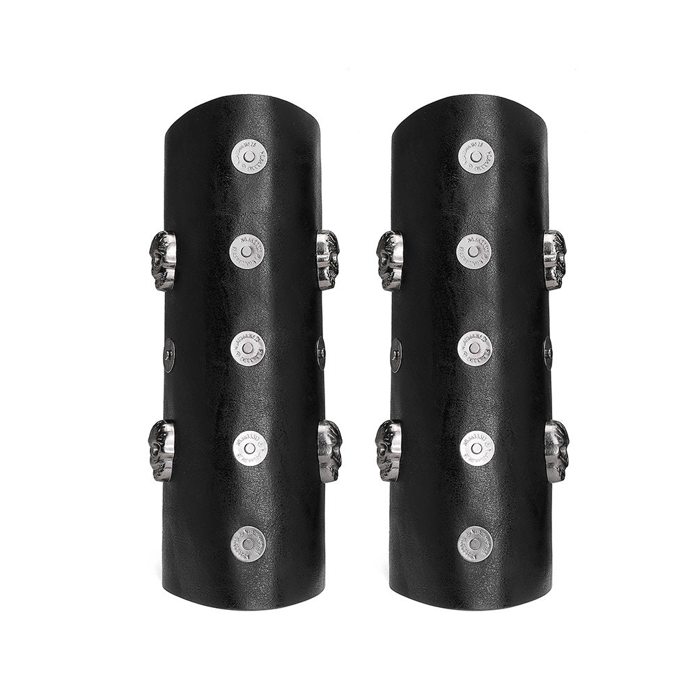Retro-style arm cuff teemdrop