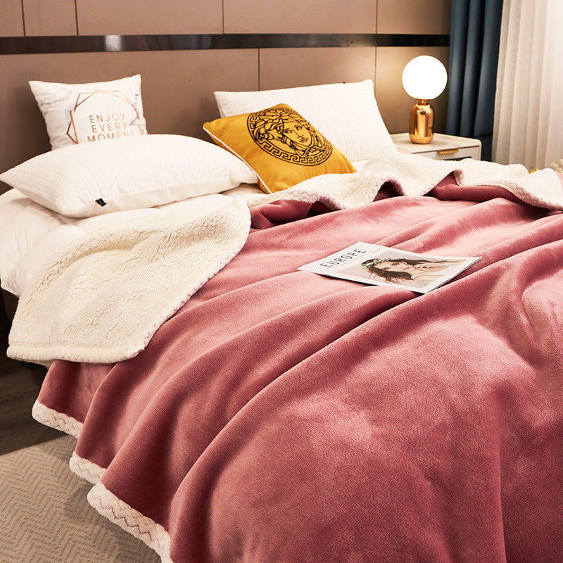 Double-Layer Thickened Polyester Fleece Blanket teemdrop