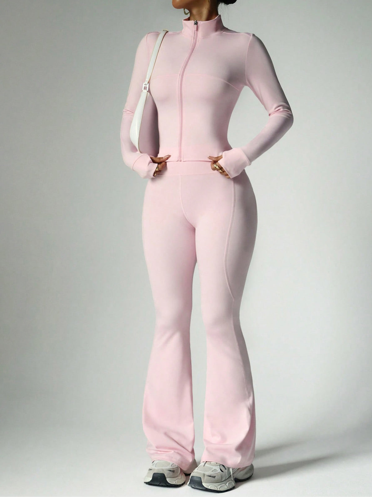 Lady's sleeveless zipper yoga set teemdrop