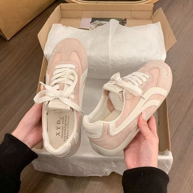 Women's Breathable Mesh Flat Casual Sneakers Soft Sole Lace-Up Sports Shoes teemdrop