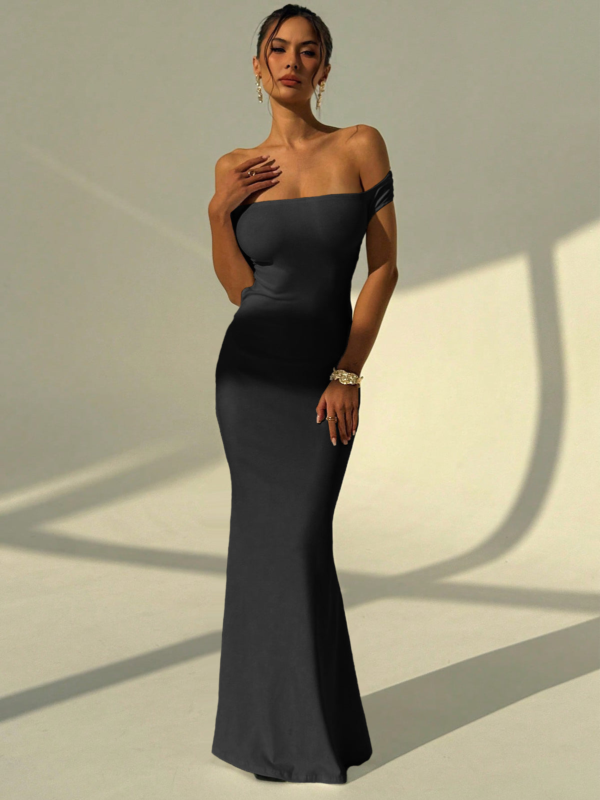 Sleeveless One-Shoulder Backless Slim Fit Long Dress teemdrop