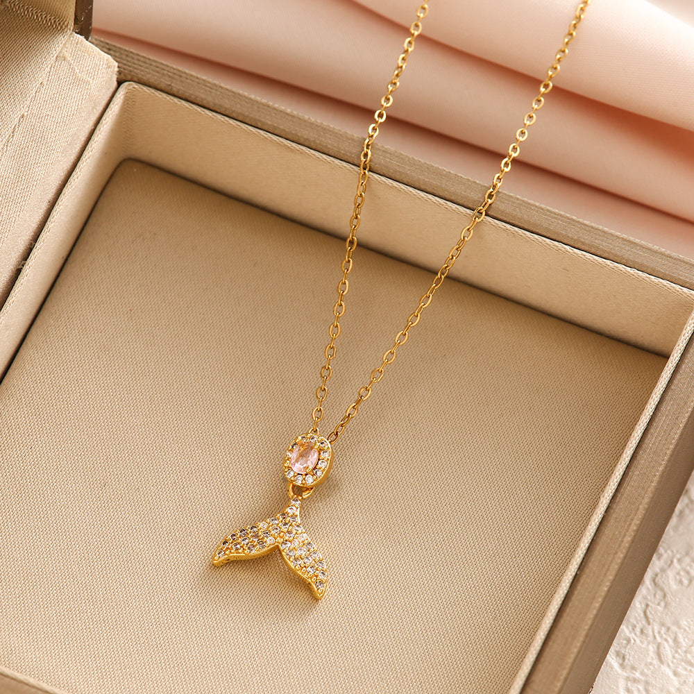 Dress-up necklace for versatile women teemdrop