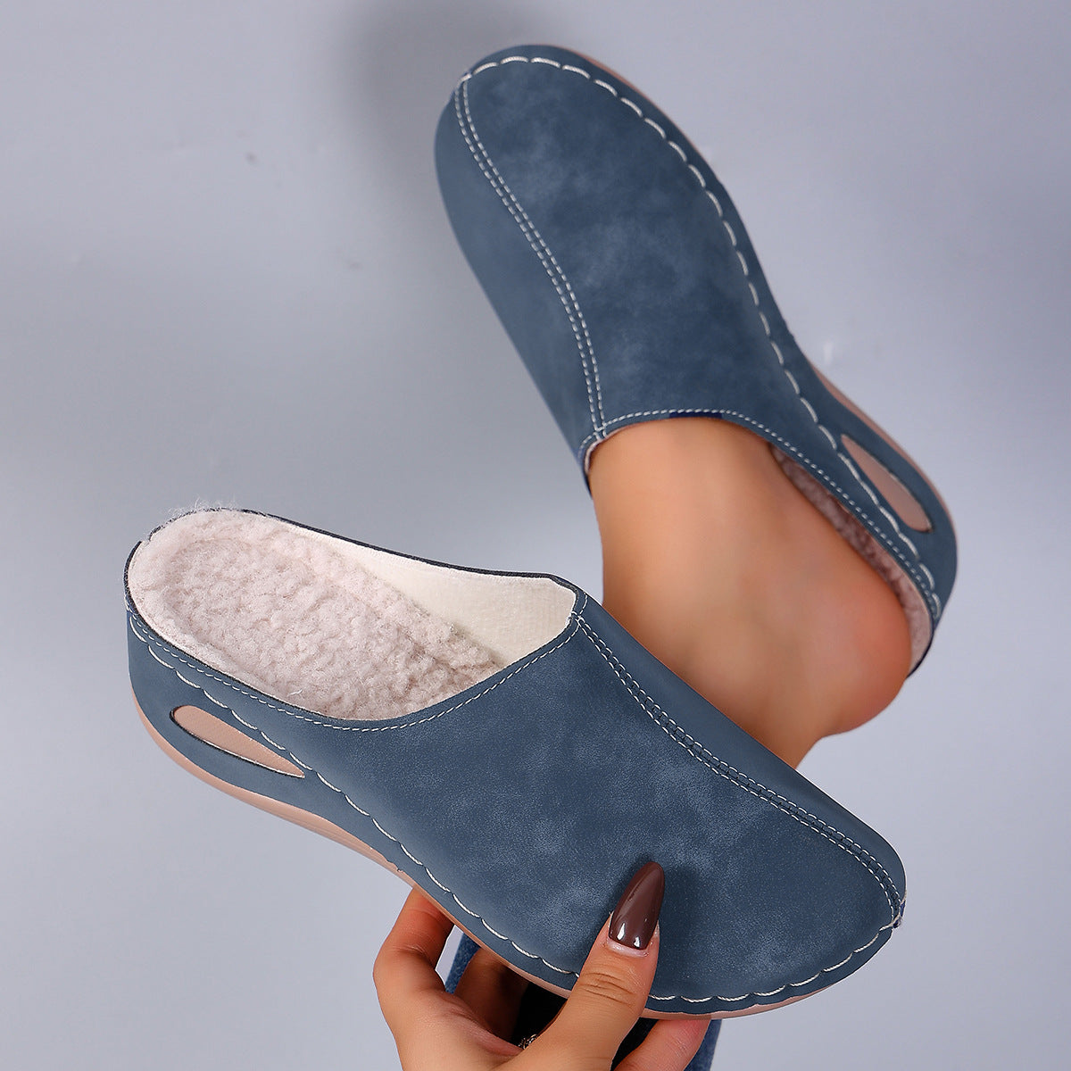 Women's Fleece-Lined Wedge Slippers Closed-Toe Warm Plush House Shoes teemdrop