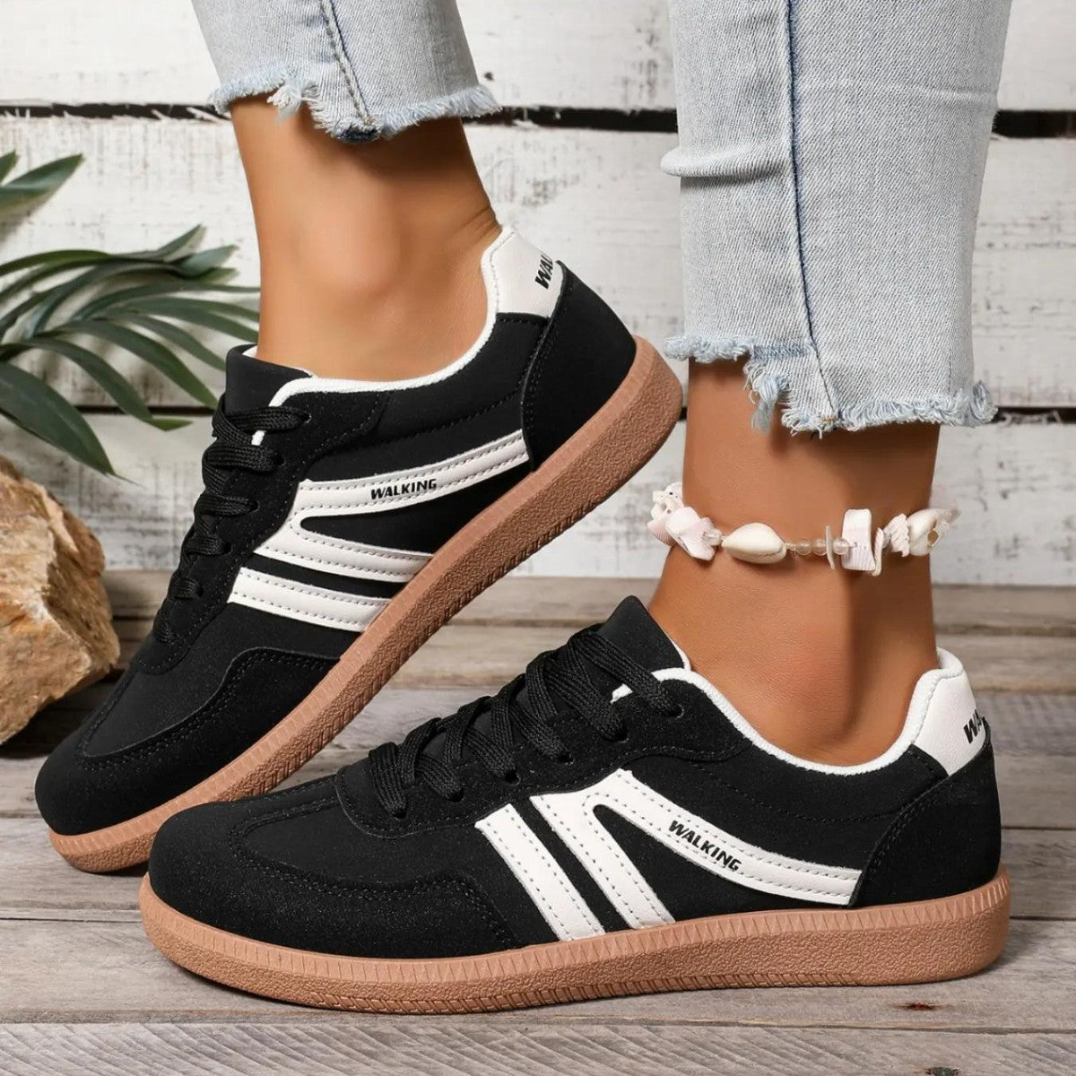 Women Retro Color-Blocking Lace-Up Training Shoes teemdrop