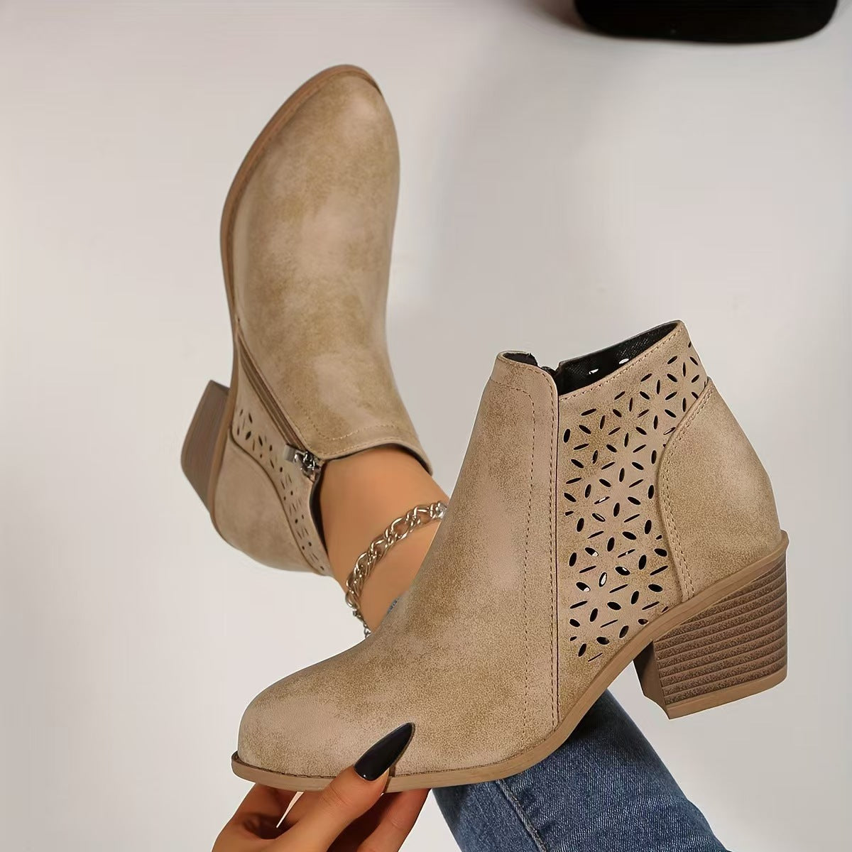 Women's Hollow Pointed Toe Low Heel Chelsea Boots with Side Zipper teemdrop