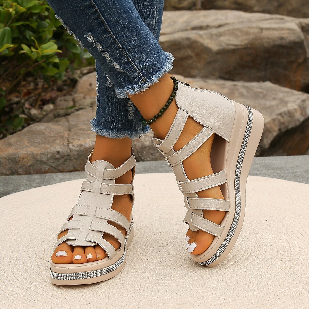 Women Hollow Roman Sandals teemdrop