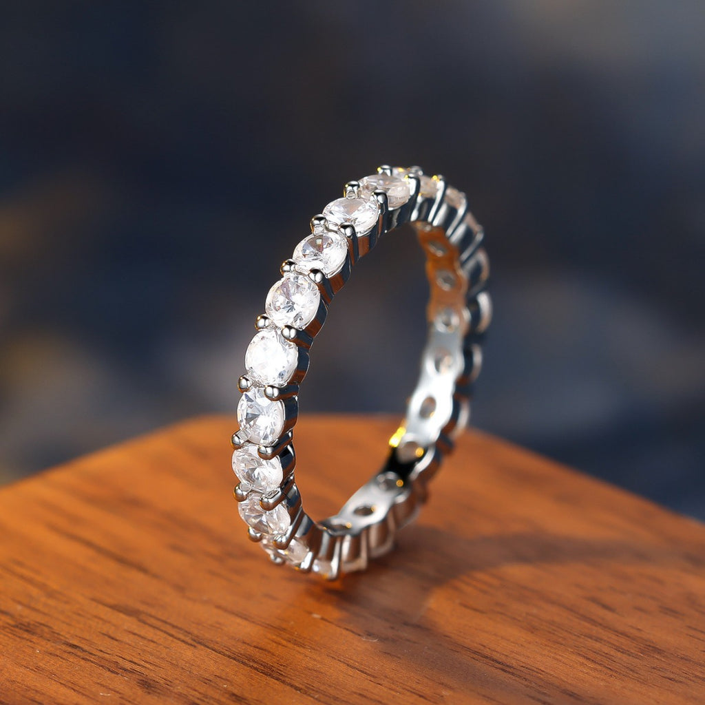 Women's Simple Electroplated Copper Ring with Micro-Inlaid Zircon Geometric Design teemdrop
