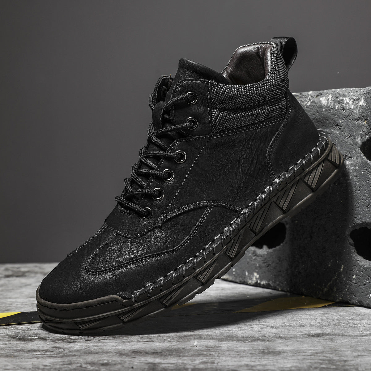 Mens Hand-Stitched PU Leather Lace-Up Flat Ankle Boots