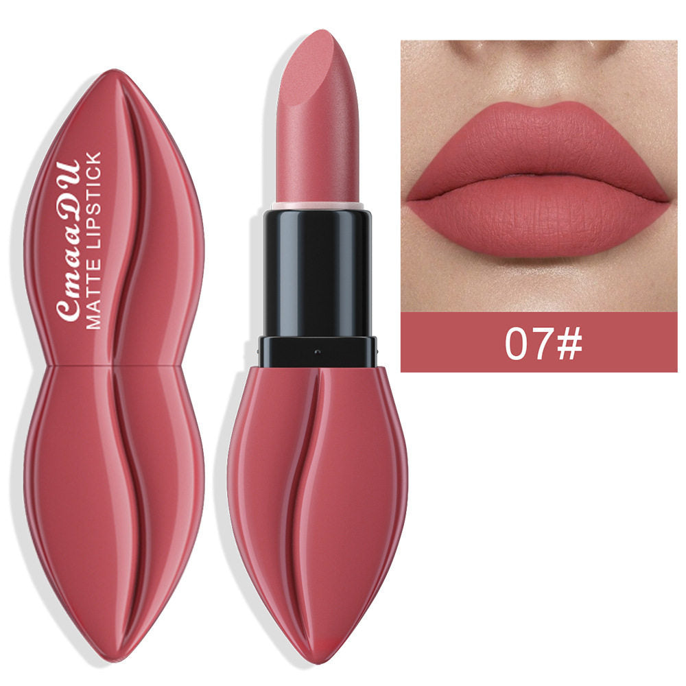 Matte Lipstick Matte Velvet is not easy to remove makeup
