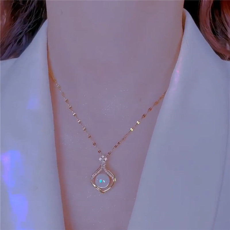 Small pouch pearl necklace teemdrop