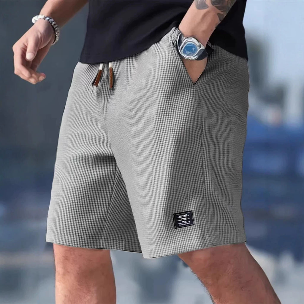 Trendy and versatile capri pants teemdrop