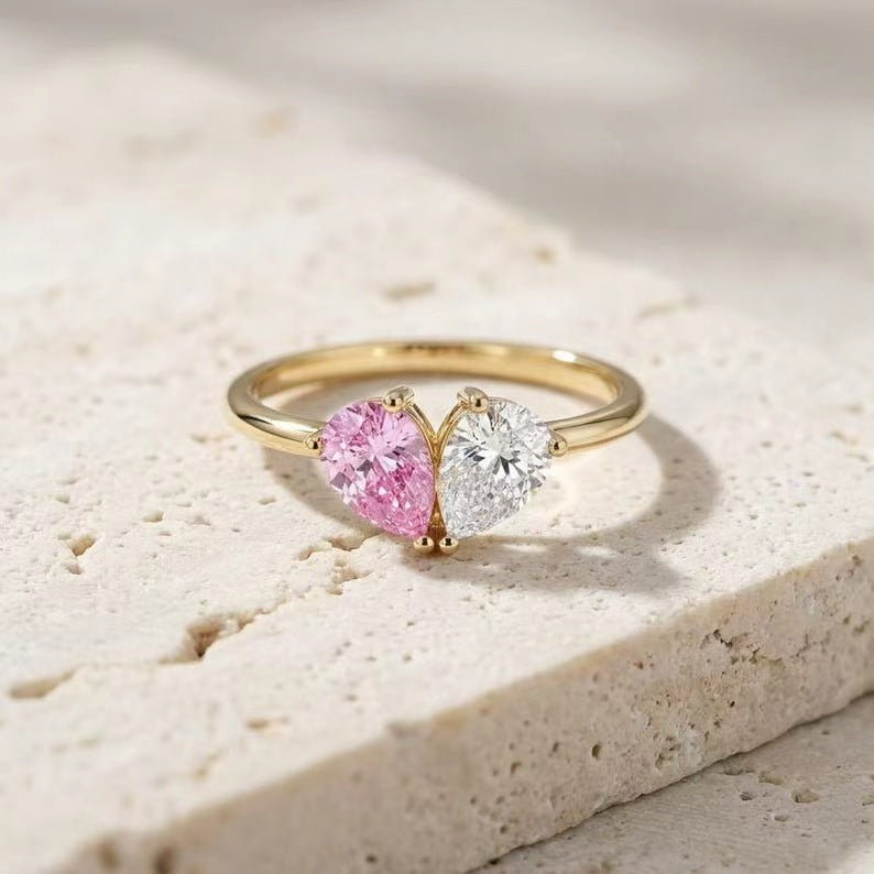 Elegant Water Drop Zircon Ring