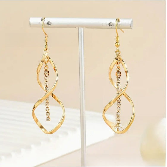 Creative Spiral Design Alloy Pendant Earrings for Women Elegant Fashion Jewelry