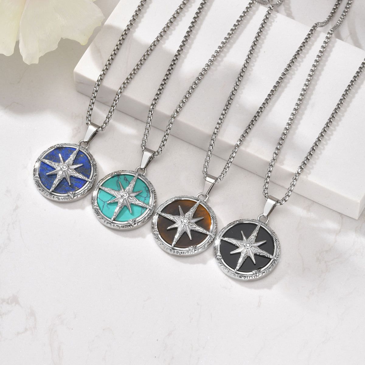 Stainless steel eight-pointed star necklace