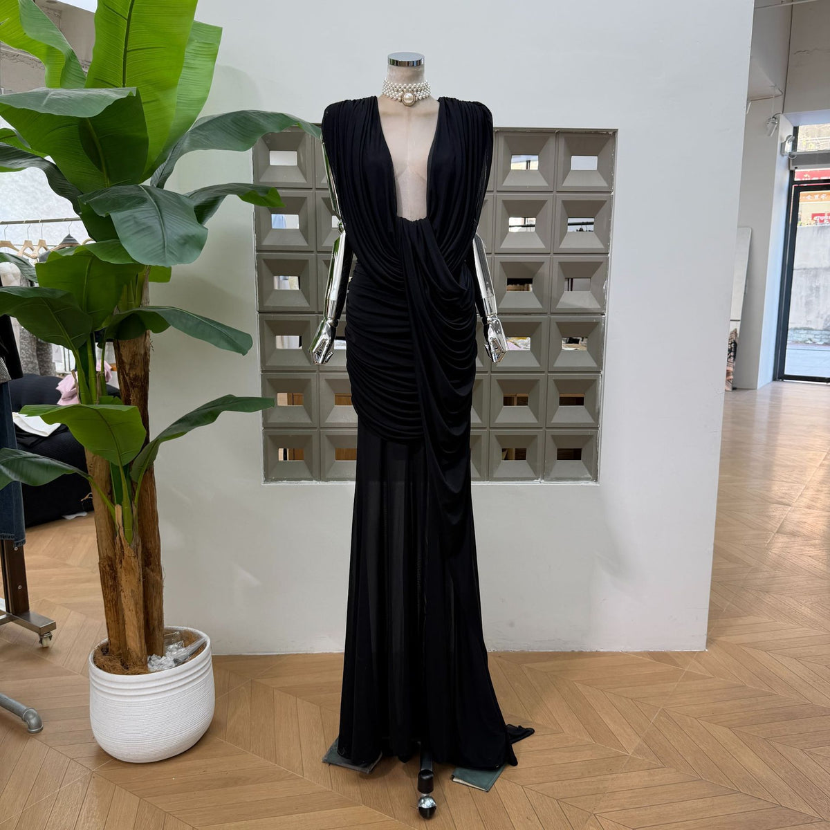 Deep V-Neck Waist-Exposing Floor-Length Gown Mesh Stitching Solid Color Dress teemdrop
