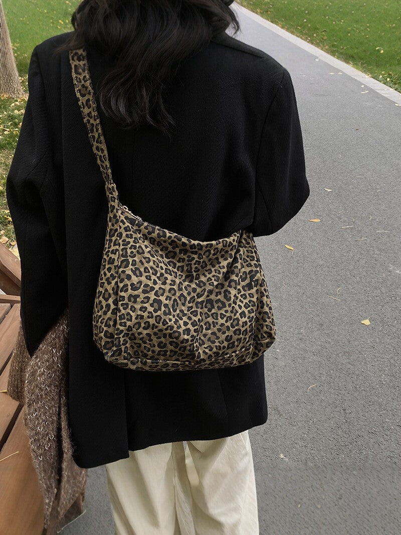 Women's Leopard Print Tote Bag