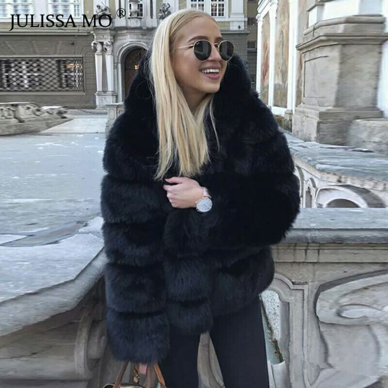 Fox fur-trimmed coat teemdrop