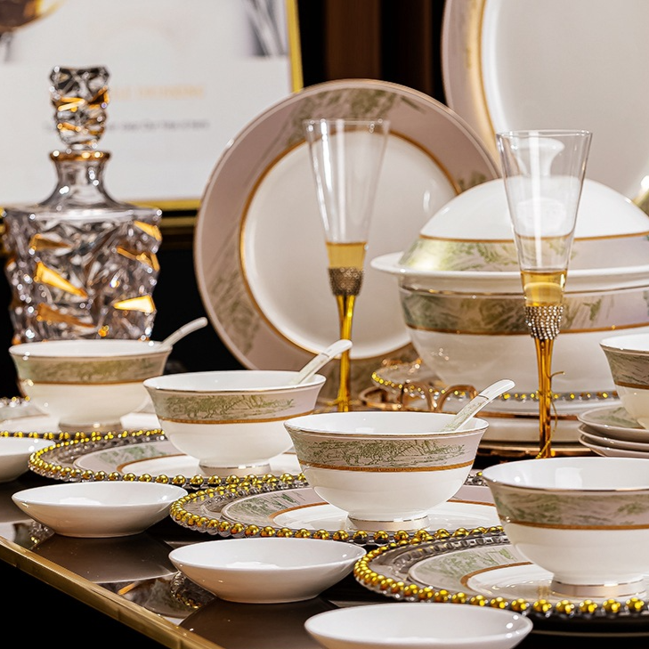 Floral-patterned tableware set