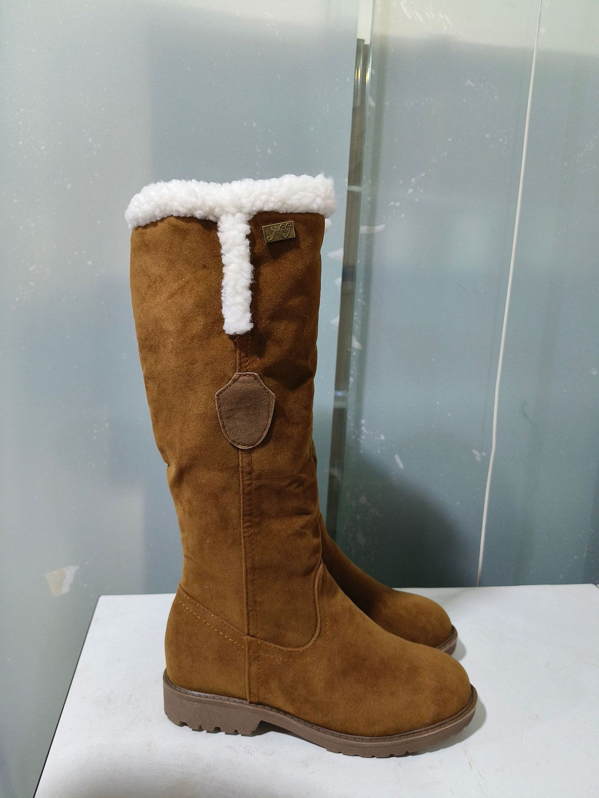 Snow Boots