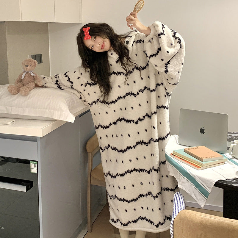 Women's Thickened Coral Fleece Hooded Nightgown Oversized Winter Warm Robe teemdrop