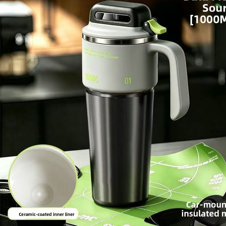 Giant Ice Cup with Large Capacity and Straw