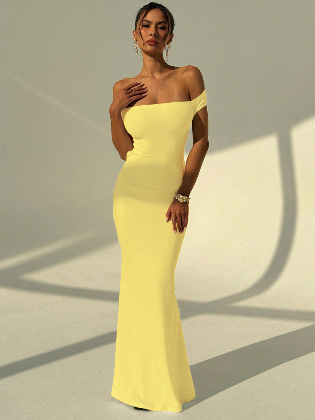 Sleeveless One-Shoulder Backless Slim Fit Long Dress teemdrop