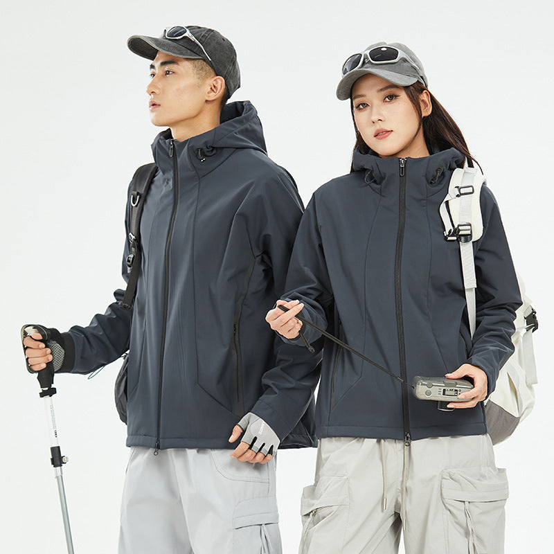 Soft-shell hooded jacket for outdoor activities teemdrop