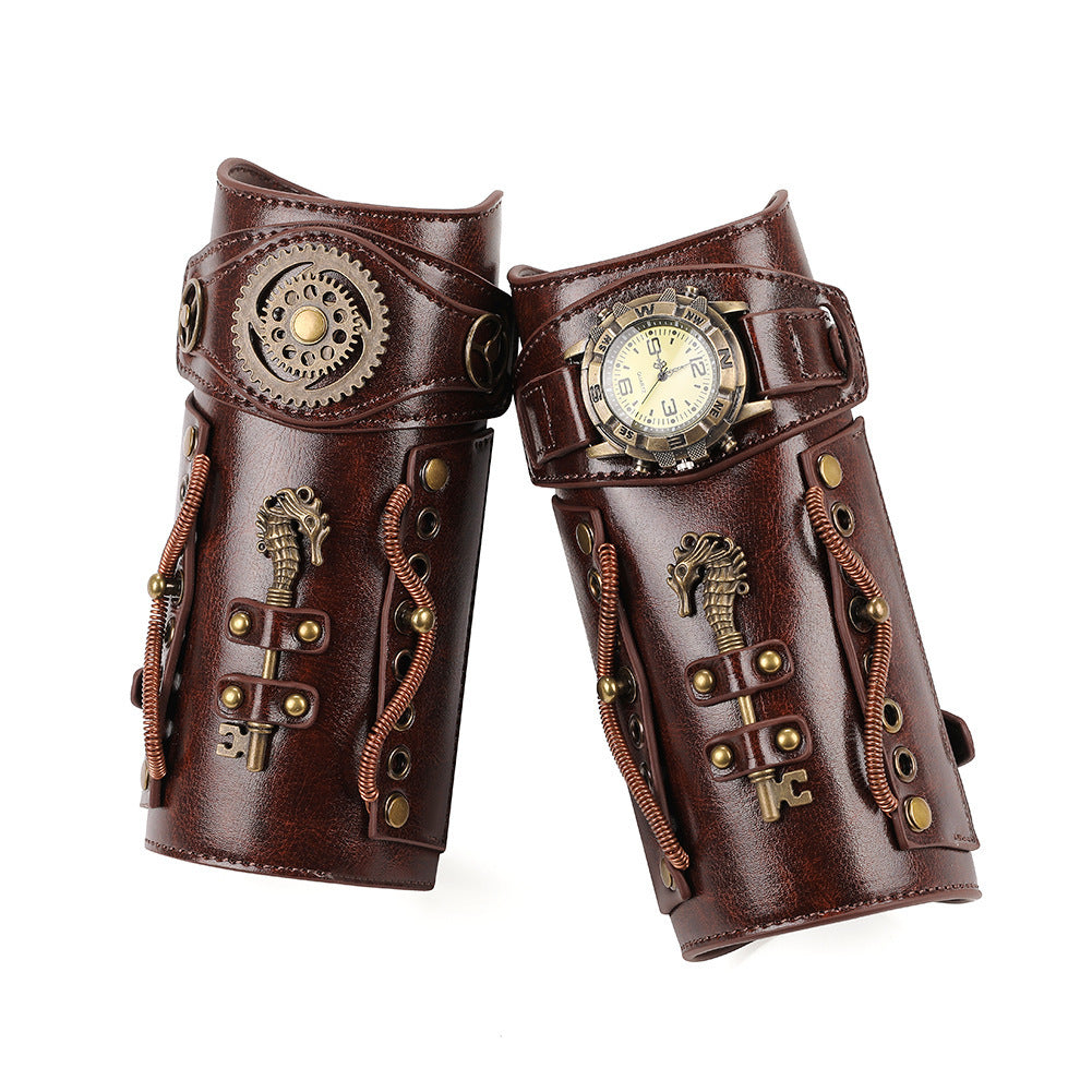 Retro-style arm cuff teemdrop