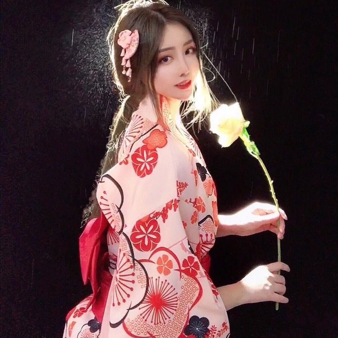 Kimono girl yukata