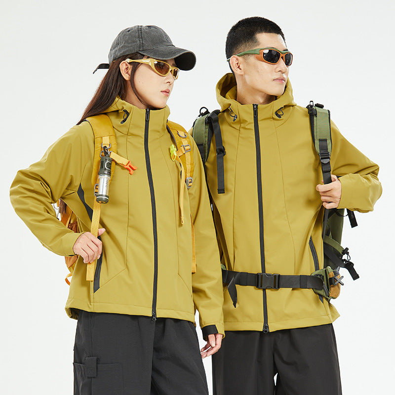 Soft-shell hooded jacket for outdoor activities teemdrop