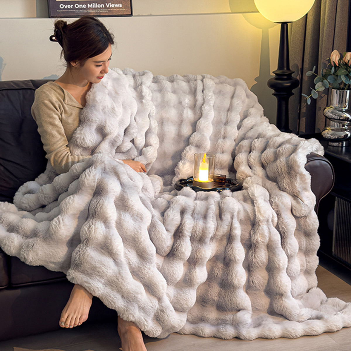 Plush milk velvet blanket teemdrop